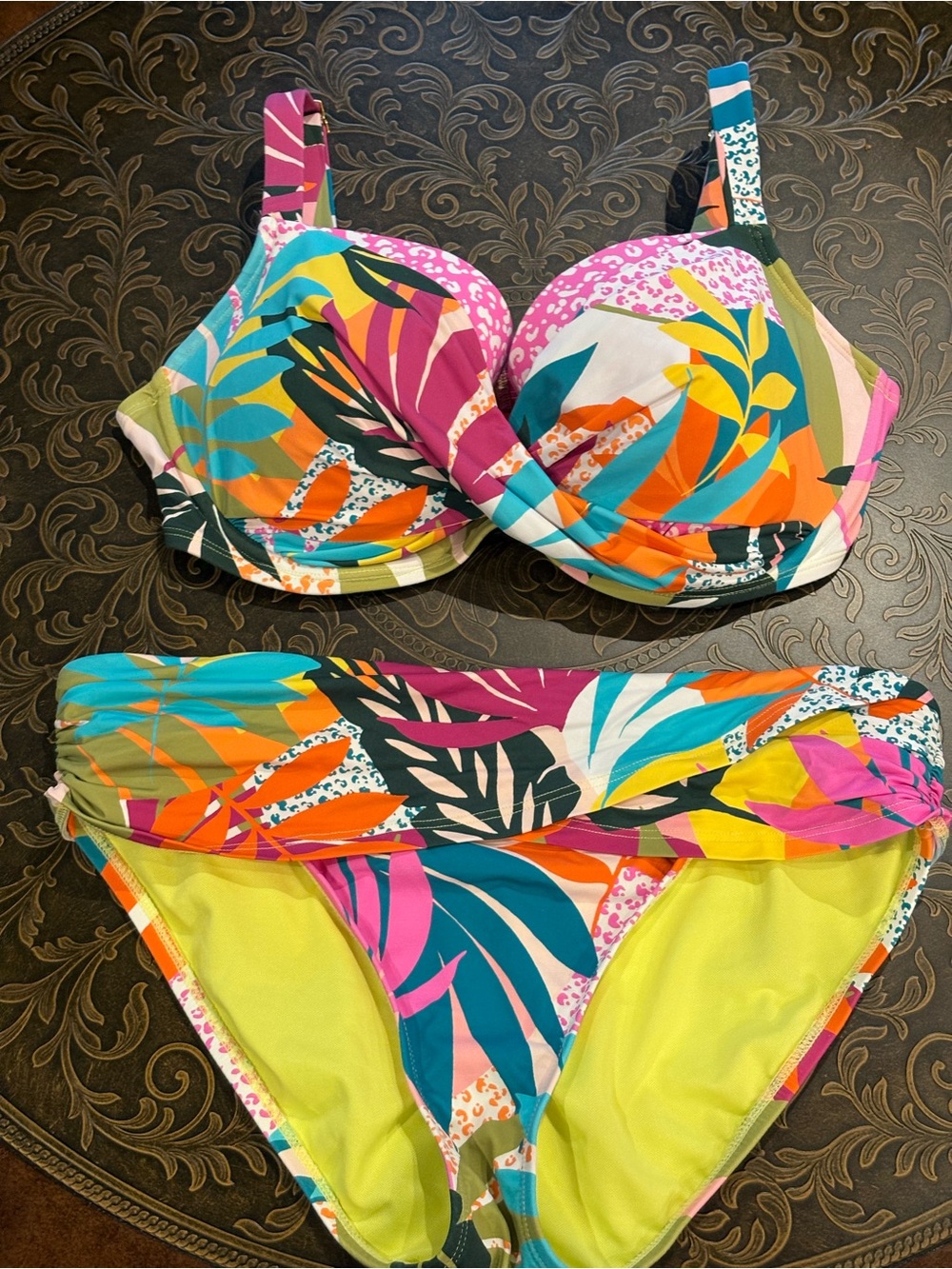 Bleu Rod Beattie Bikini Set - 34DD Top & Size 10 Bottom